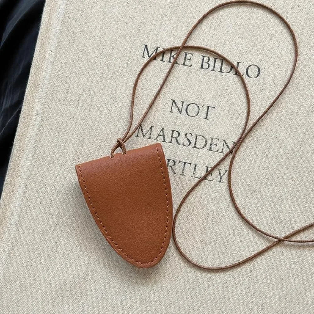 PU Leather Eyeglasses Storage Bag Pendant Hanging Neck Durable Sunglasses Pendant Clip Magnetic Simple
